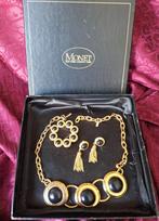 Zeer Mooie en Nette Monet Vintage Sieraden Set  Goud / Zwart, Sieraden, Tassen en Uiterlijk, Antieke sieraden, Ophalen of Verzenden