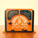 RADIO ART DECO MARELLI VERTUMNO MINI ZELDZAAM VINTAGE MET FM, Antiek en Kunst, Verzenden