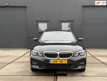 BMW 3-serie Touring 330e 292PK Sportline Pano Leer Led Btw beschikbaar voor biedingen