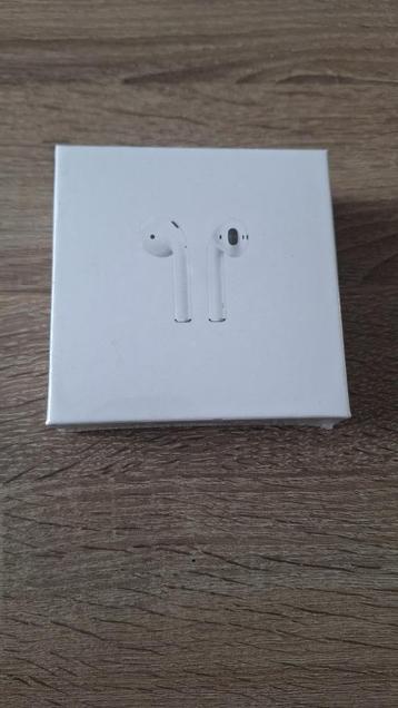 Apple Airpods NIEUW  beschikbaar voor biedingen