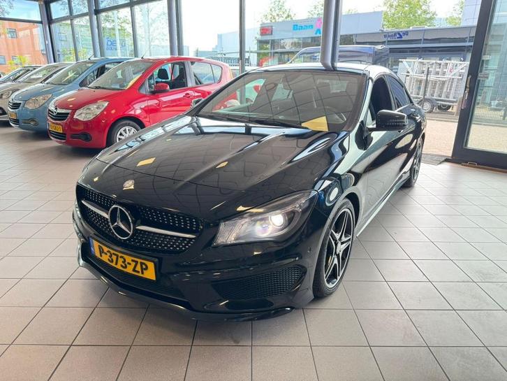 Mercedes-benz CLA-klasse 180 Prestige AUTOMAAT PANO NAVI APK, Auto's, Mercedes-Benz, Bedrijf, CLA, ABS, Airbags, Airconditioning