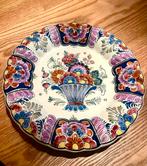 Delfts Polychroom Wandbord Handgemaakt, Antiek en Kunst, Antiek | Wandborden en Tegels, Ophalen of Verzenden