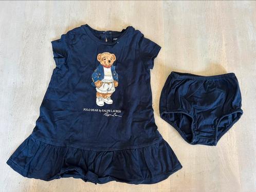 Ralph Lauren (RL) blauwe jurk Polo Bear-beer (ZGAN) 9m / 75, Kinderen en Baby's, Kinderkleding | Kinder-kledingpakketten, Zo goed als nieuw