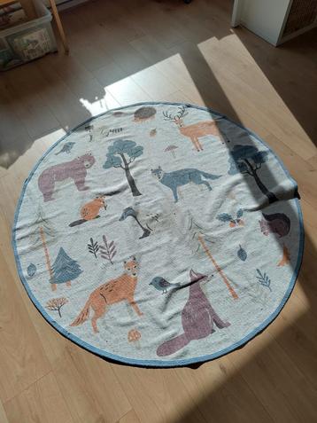 Leuk rond kleed voor de kinderkamer- Bosdieren Motief beschikbaar voor biedingen