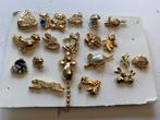 20 pins goudkleurig oa dieren, Verzamelen, Speldjes, Pins en Buttons, Ophalen of Verzenden, Zo goed als nieuw