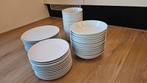 Vivo en Ikea serviesset wit 12 personen in goede staat, Ophalen