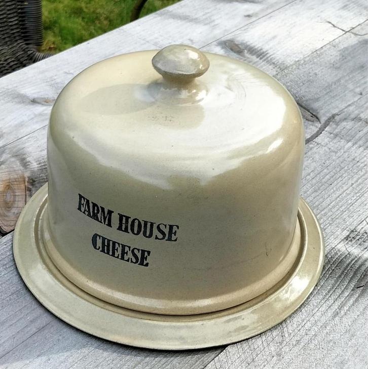 Vintage Engelse kaasstolp - Moira Pottery Farm house cheese, Antiek en Kunst, Antiek | Keukenbenodigdheden, Ophalen of Verzenden