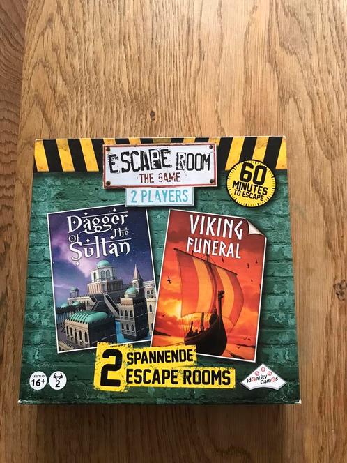 In doos: Nieuw Escape Room the Game voor 16+ /2 Escape Rooms, Hobby en Vrije tijd, Gezelschapsspellen | Overige, Nieuw, Een of twee spelers