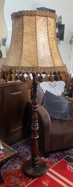 Retro lamp, Huis en Inrichting, Gebruikt, Ophalen of Verzenden, Oud, 150 tot 200 cm