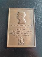 2x Prachtige plaquette van 1945 bronzen plaatje 7x10 cm €39, Antiek en Kunst, Antiek | Koper en Brons, Ophalen of Verzenden, Brons