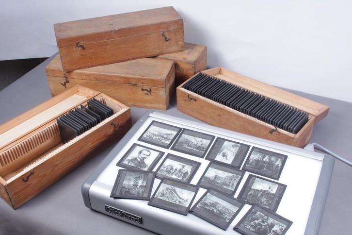 A11 Partij glazen dia's, Verzamelen, Foto's en Prenten, Gebruikt, Prent, Overige onderwerpen, Voor 1940, Ophalen