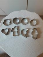8 uitsteekvormpjes, Ophalen of Verzenden, Taarten of Cupcakes, Bakvorm