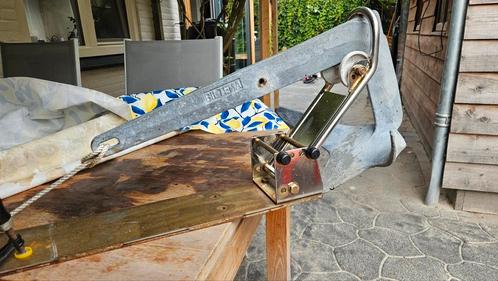 Bruce anker 10kg met kantelbare boegrol rvs., Watersport en Boten, Accessoires en Onderhoud, Zo goed als nieuw, Motor en Techniek