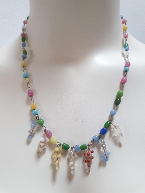 TUTTI FRUTTI Glaspasta Ketting met 7 Glazen Druiventrosjes., Sieraden, Tassen en Uiterlijk, Antieke sieraden, Ketting, Overige materialen