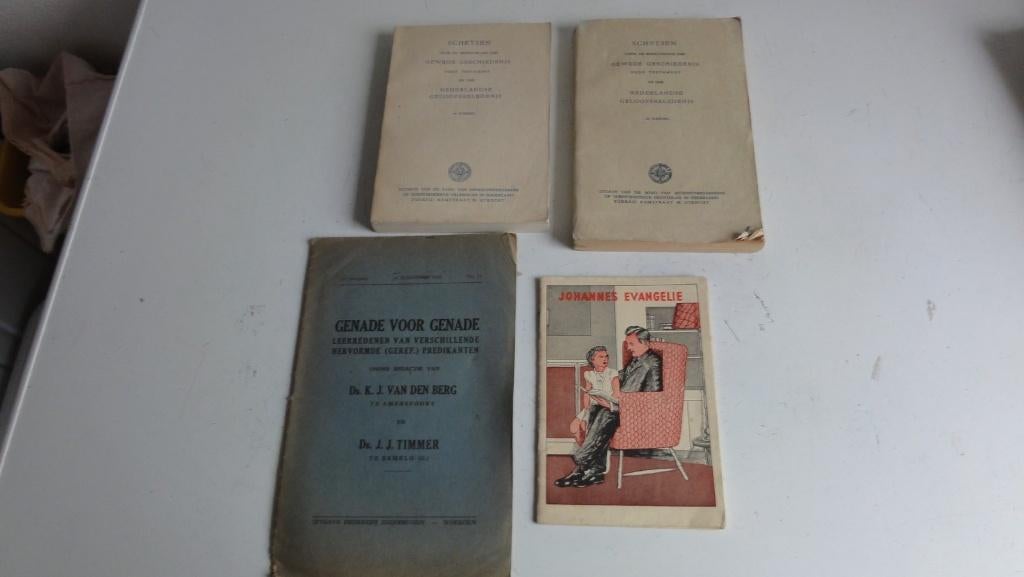 Boekjes antiek Gewijde Geschiedenis, Genade voor Genade 1937, Ophalen of Verzenden, Gelezen