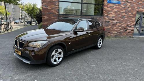 BMW X1 2.0 Sdrive 18I AUTOMAAT /NAFI/AIRCO/PANO/STOELVERWAR, Auto's, BMW, Bedrijf, X1, ABS, Airbags, Airconditioning, Alarm, Bluetooth