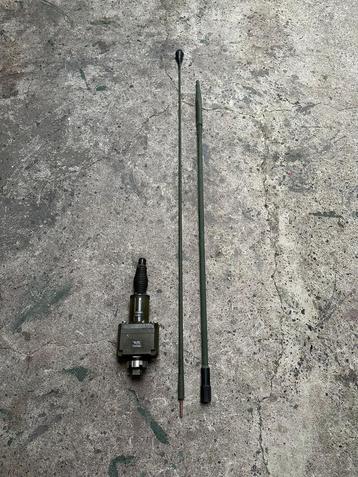 Militaire antenne philips RF-3620 voor Nekaf, unimog etc. beschikbaar voor biedingen