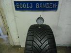 225 45 17 demo winterbanden michelin alpin met 7,7 mm prof., Banden en Velgen, 17 inch, 225 mm, Winterbanden