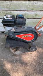 Frees, Doe-het-zelf en Verbouw, Gereedschap | Freesmachines, Ophalen, Zo goed als nieuw, Benzine, Tuinfrees