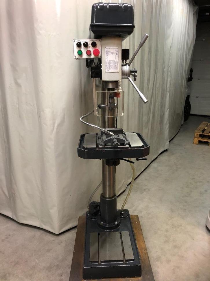 Te koop Kolomboormachine met Tap functie, Doe-het-zelf en Verbouw, Gereedschap | Boormachines, Gebruikt, Kolomboormachine, 600 watt of meer