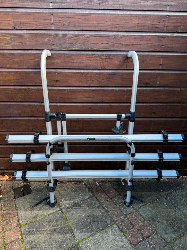 Thule Esse4 CD Fietsendrager Camper/Caravan, Auto diversen, Fietsendragers, Gebruikt, Fietsendrager-accessoire, 3 fietsen of meer