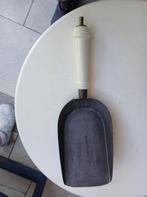 Brocante Kolenschepje met porseleinen handvat,(adv.288), Ophalen of Verzenden