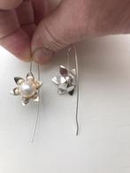 oorbellen 925 zilver met bloem en parel leuk, Hangers, Nieuw, Ophalen of Verzenden, Zilver