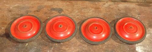 set ijzeren wielen voor trapauto, Antiek en Kunst, Curiosa en Brocante, Ophalen