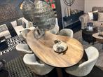 Showroom tafel organische vorm 240cm, Huis en Inrichting, Overige vormen, 200 cm of meer, Overige materialen, Organische tafel massief acacia hout