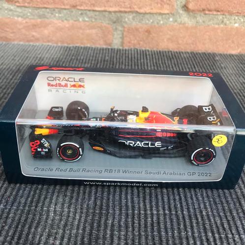 1:43 SPARK F1 RB18 #1 MAX VERSTAPPEN 2022 ……. NÚ 25,- !!, Hobby en Vrije tijd, Modelauto's | 1:43, Nieuw, Auto, Overige merken