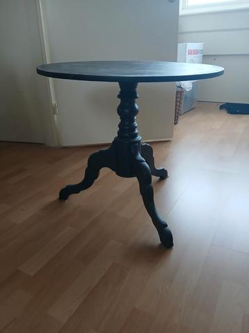 Mooi Antiek Engels bijzettafeltje tafel beschikbaar voor biedingen