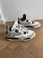 Jordan 4 retro military black 41 zwart wit sneakers schoenen, Ophalen of Verzenden, Sneakers of Gympen, Jordan, Gedragen