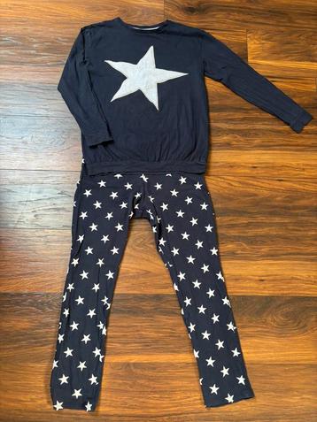 Meisjes pyjama donkerblauw maat 146/152 beschikbaar voor biedingen
