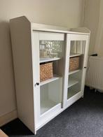 Vitrinekast Hauga wit - Ikea, Ophalen, 100 tot 150 cm, 100 tot 150 cm, Zo goed als nieuw