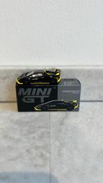 Mini GT Lamborghini Huracan STO #638, Ophalen of Verzenden, Zo goed als nieuw, Auto