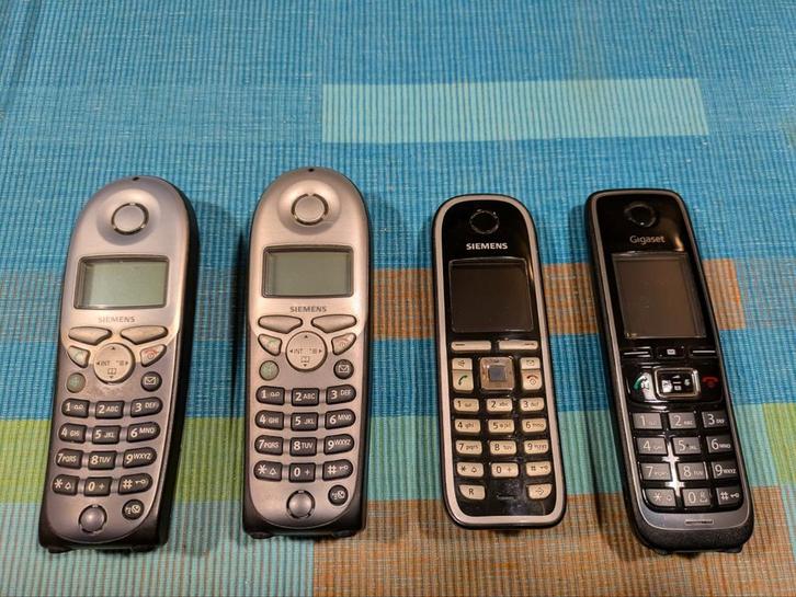 4 Siemens Gigaset DECT Telefoons, Telecommunicatie, Vaste telefoons | Handsets en Draadloos, Gebruikt, 4 handsets of meer, Ophalen of Verzenden