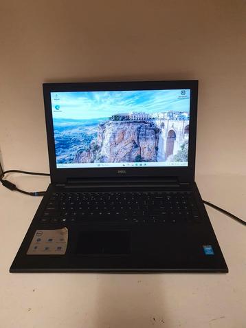 Dell Inspiron 15 Windows 11 Pro Laptop [120GB SSD, 4GB RAM]  beschikbaar voor biedingen