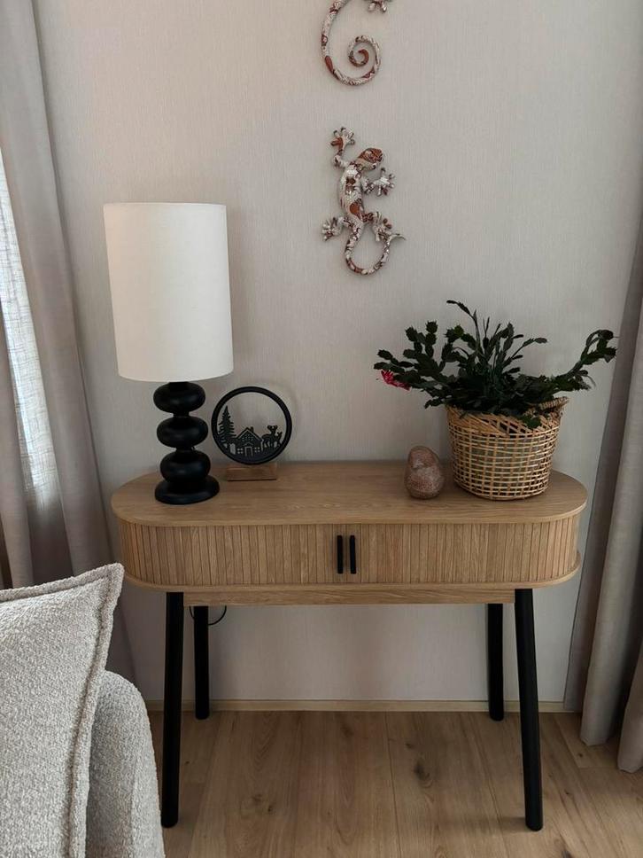 Mooie japandi stijl dressoir/sidetable, nieuwstaat !, Huis en Inrichting, Tafels | Sidetables, Zo goed als nieuw, 25 tot 50 cm