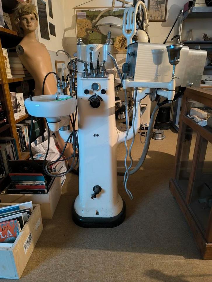 Antieke tandarts unit (boortoren) - uniek statement piece, Antiek en Kunst, Antiek | Gereedschap en Instrumenten, Ophalen