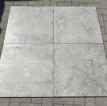 Voordelige 1ste keus keramische vloertegel 60x60 RTT € 24,95 beschikbaar voor biedingen