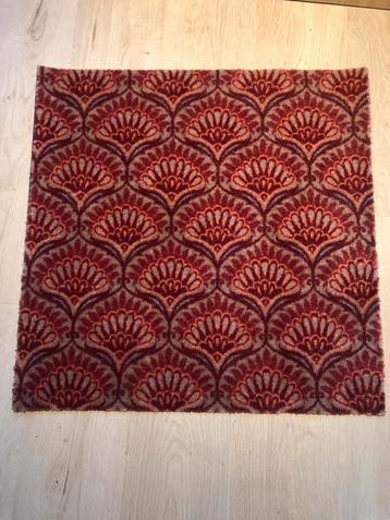 Nieuwe hippe deurmat - 68,5x68,5 cm beschikbaar voor biedingen