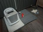 Te koop kattenbakken en poes incl spullen, Ophalen