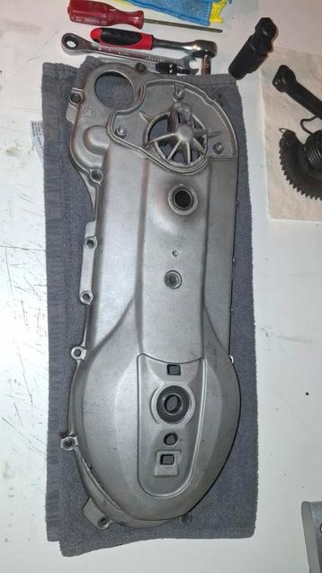 piaggio 125/180dg carterkap  beschikbaar voor biedingen