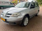 Mitsubishi Outlander 2.016v 131.592 KM ! NL Auto, Auto's, Mitsubishi, Voorwielaandrijving, 4 cilinders, 1415 kg, Handgeschakeld