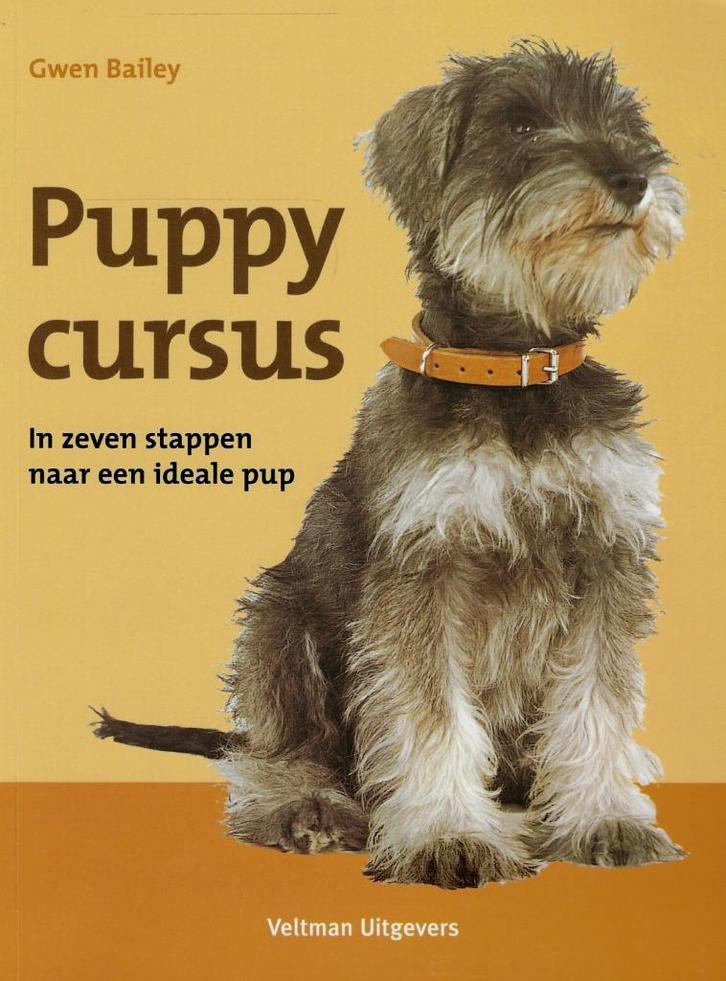 BOEK PUPPY CURSUS IN ZEVEN STAPPEN., Boeken, Dieren en Huisdieren, Zo goed als nieuw, Honden, Ophalen of Verzenden