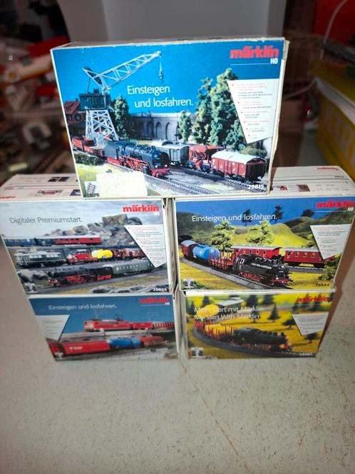 5 lege marklin doosjes stonden op een kersttreinset, Hobby en Vrije tijd, Modeltreinen | H0, Zo goed als nieuw, Treinset, Wisselstroom