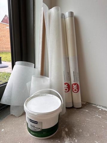 Glasvlies behang + lijm (nieuw) beschikbaar voor biedingen