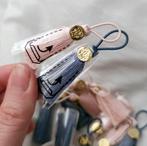 LAATSTE NU €5 ‼️ 2x Guerlain hanger parfum sleutelhanger, Ophalen of Verzenden, Miniatuur