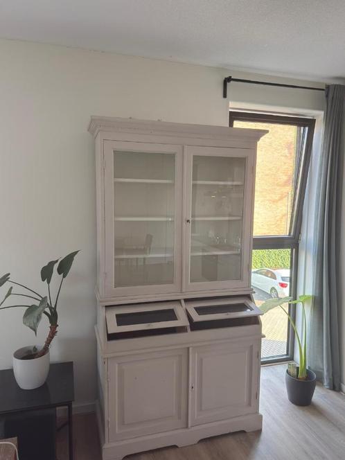 Witte buffetkast / servieskast, Huis en Inrichting, Kasten | Buffetkasten, Zo goed als nieuw, 200 cm of meer, 100 tot 150 cm, 25 tot 50 cm