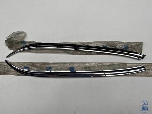 NOS set sierlijsten C-Stijl L+R voor Mercedes-Benz W114 W115, Auto-onderdelen, Carrosserie en Plaatwerk, Mercedes-Benz, Nieuw